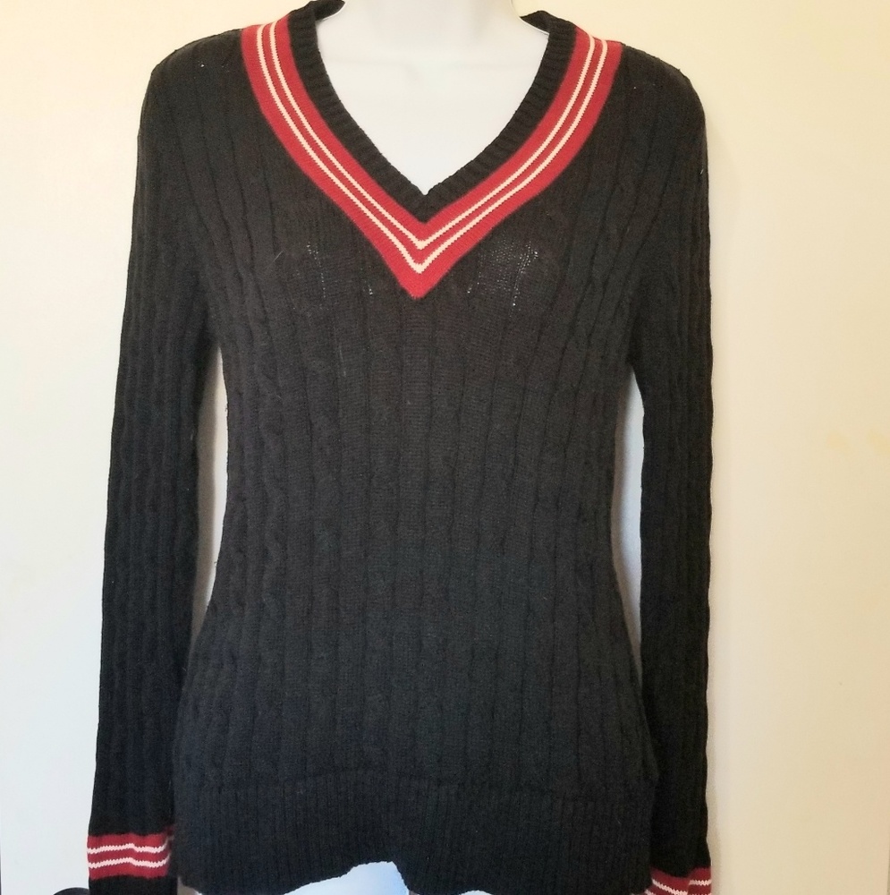 Ralph Lauren Preppy v line sweater black and red